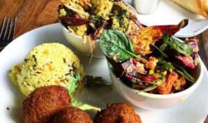 Best healthy restaurants Gold Coast vegetarian salads your area