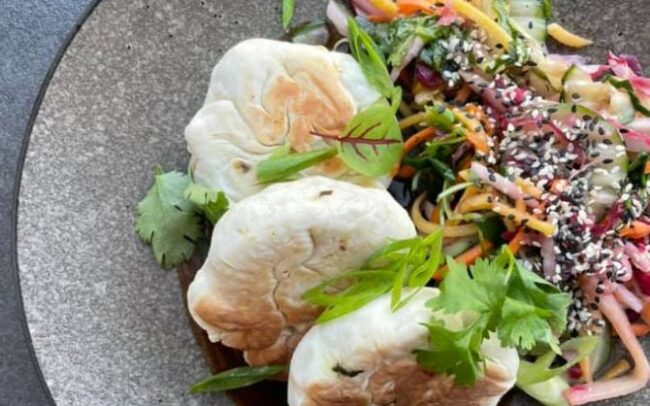 Best healthy restaurants Reykjavik vegetarian salads your area