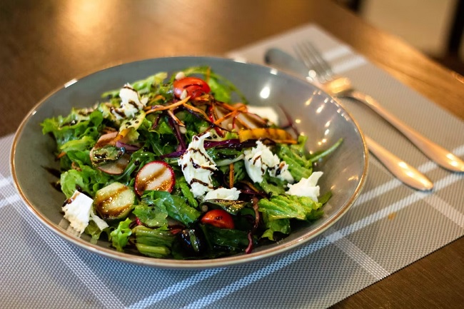 Best healthy restaurants Helsinki vegetarian salads your area