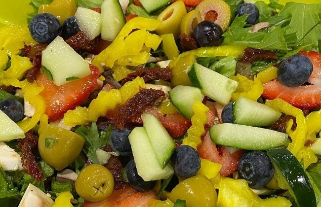 Best healthy restaurants Kiev vegetarian salads your area